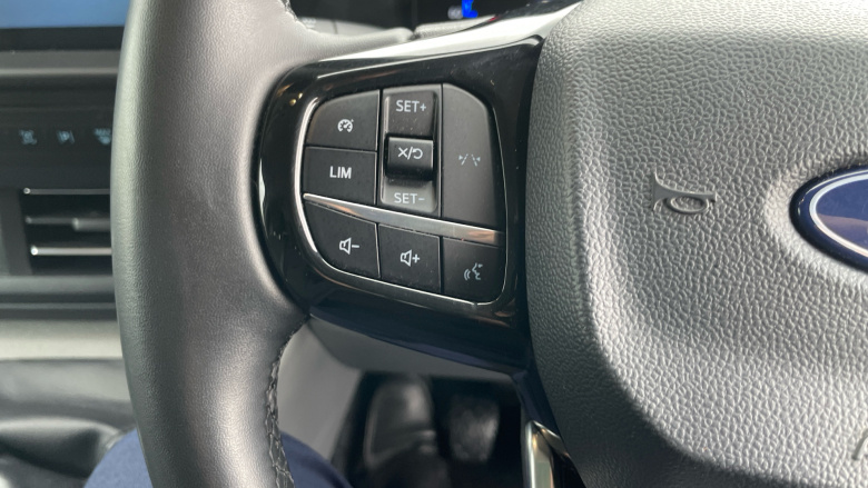 Ford Transit Custom 300 L2 Diesel Fwd 2.0 EcoBlue 136ps H1 Van Limited